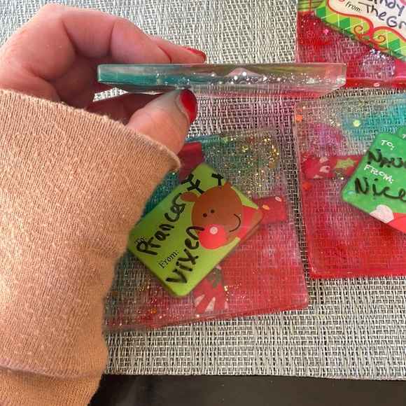 XMAS Handmade Fun and Festive Holiday Square Coaster Set and Holder - Picture 12 of 16